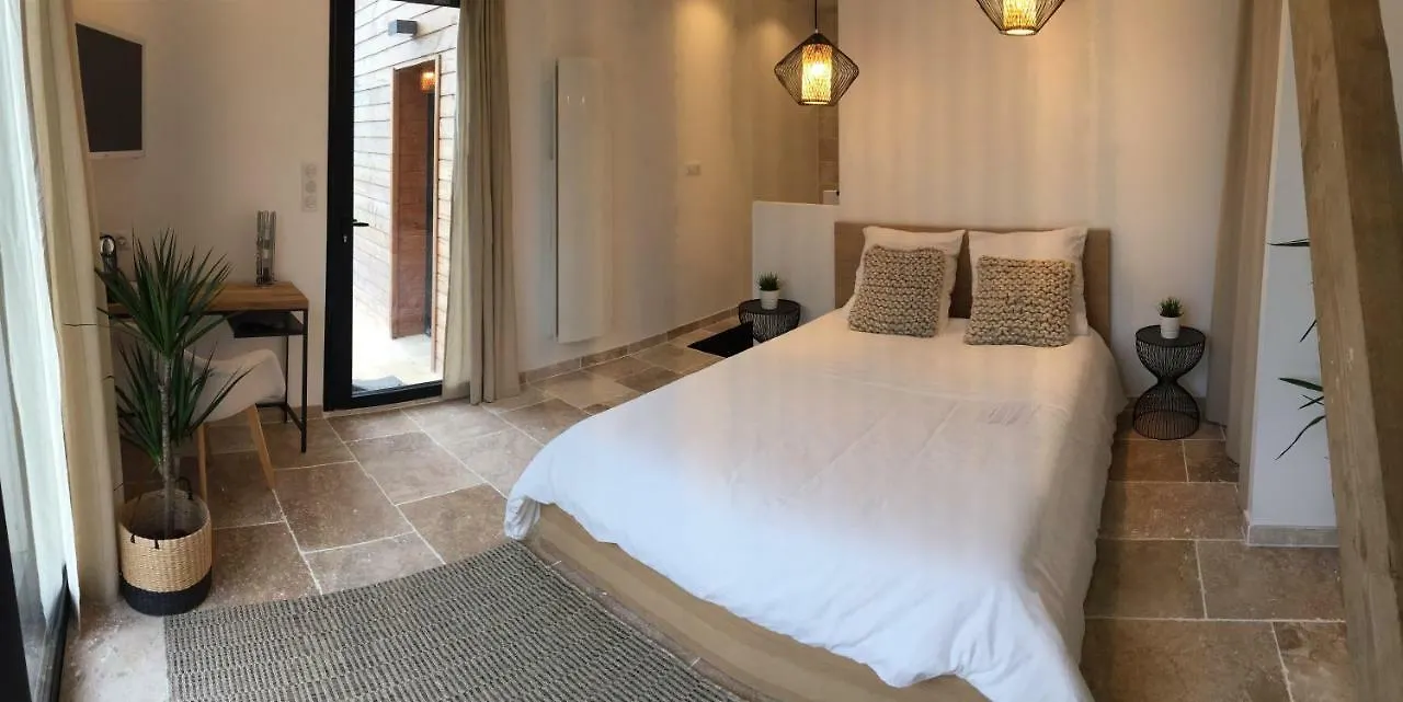 La Chambre De Langouet Homestay